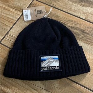 Patagonia Navy Blue Knit Beanie BRODEO LINE LOGO RIDGE - new nwt